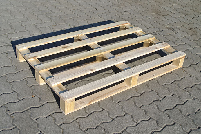 produzione di pallet in legno 800X1200